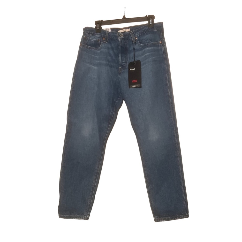 Levi’s PREMIUM Wedgie Jean High Rise Button Fly Mom jeans Size 31 / size 12